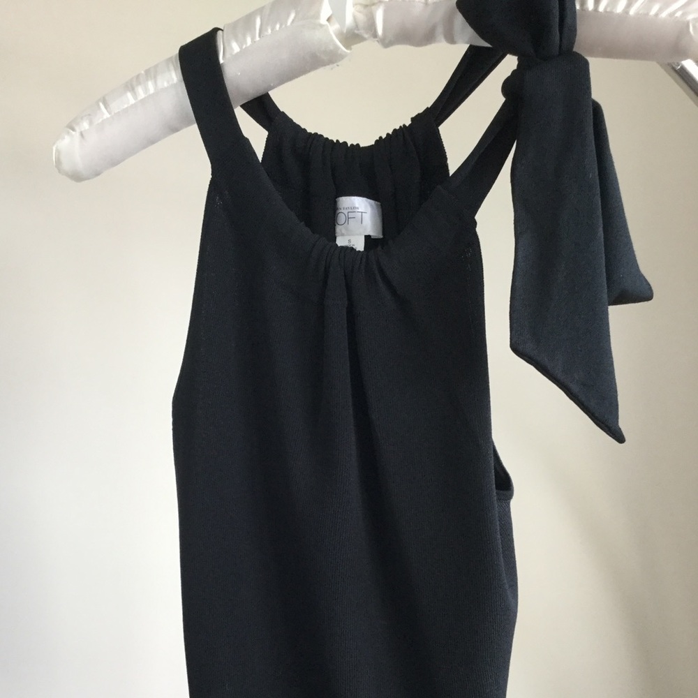 Loft black halter tie top